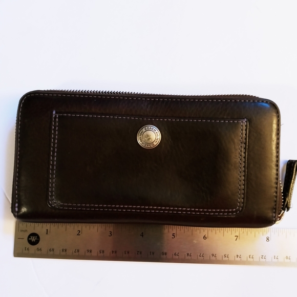 Coach Leather Full Zip Around Long Wallet - Dark Brown w/British Tan Interior - Picture 11 of 12